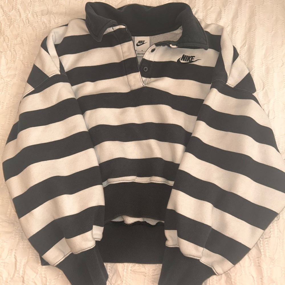 Nike Green and White Striped Sweatshirt